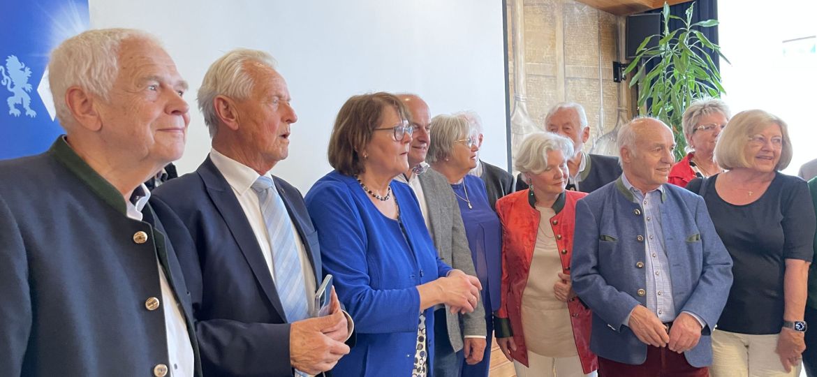 Bezirksdelegiertenversammlung 01-25.06.02